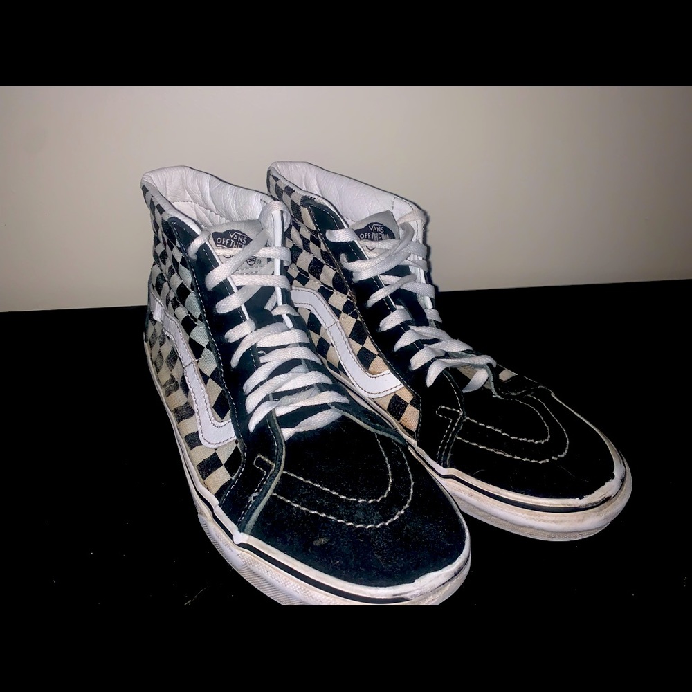 Vans checkers high tops! Size 8 mens! Skatewear!